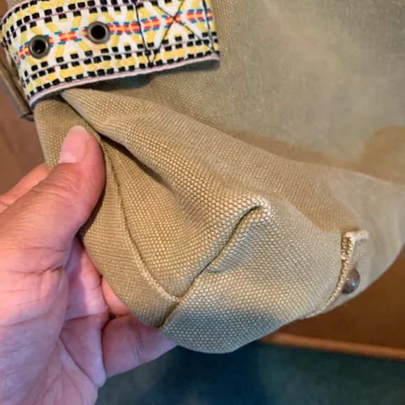 Hurley medium canvas tote with embroidered handles - Picture 10 of 14